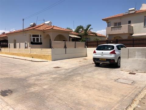 REF:  CG14 Bungalow Liopetri Three Bed with private pool €650 per month l2 month tenancy