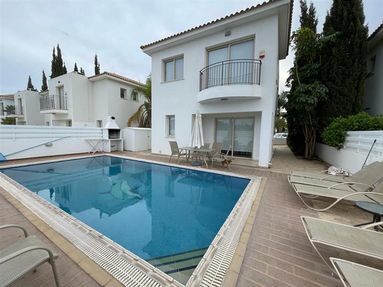 REF:  PALMV28 Pernera Area Furnished Three Bedroom Villa  with Private Pool €1500pcm (non negotiable)