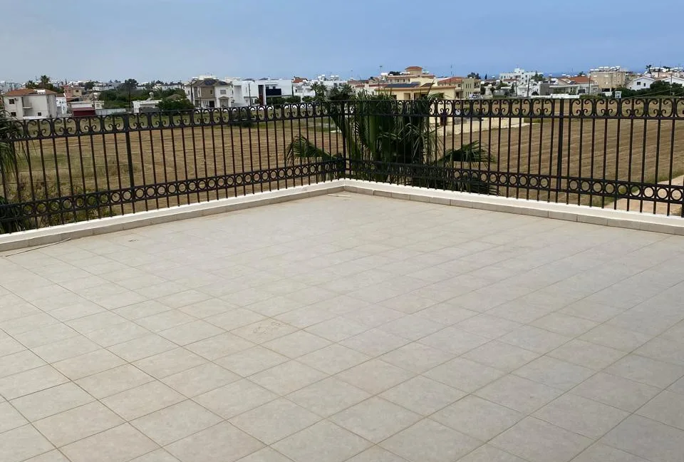 PHOTO-2026-04-28-13-40-41